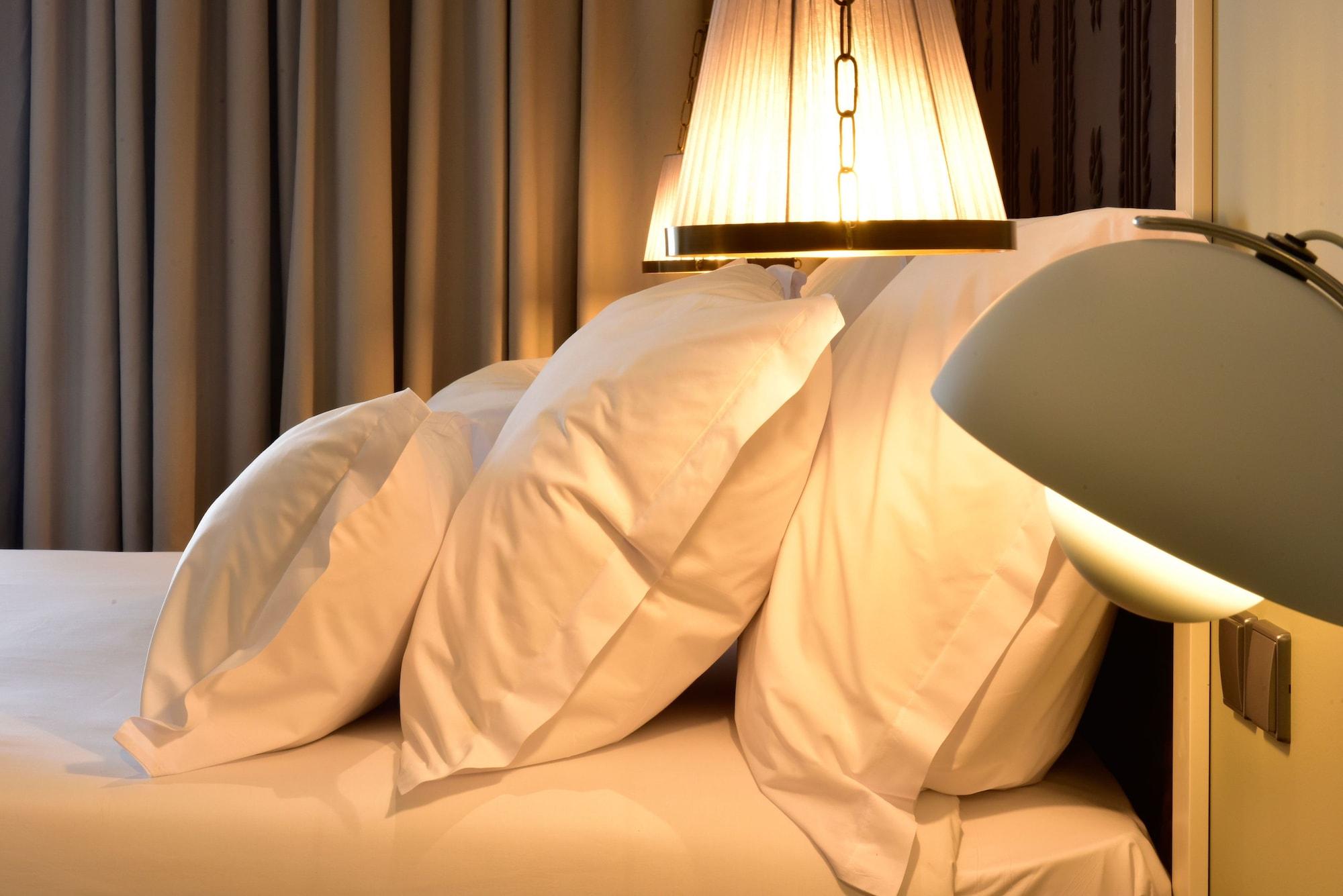 Pousada De Lisboa - Small Luxury Hotels Of The World Dış mekan fotoğraf Silk pillowcase