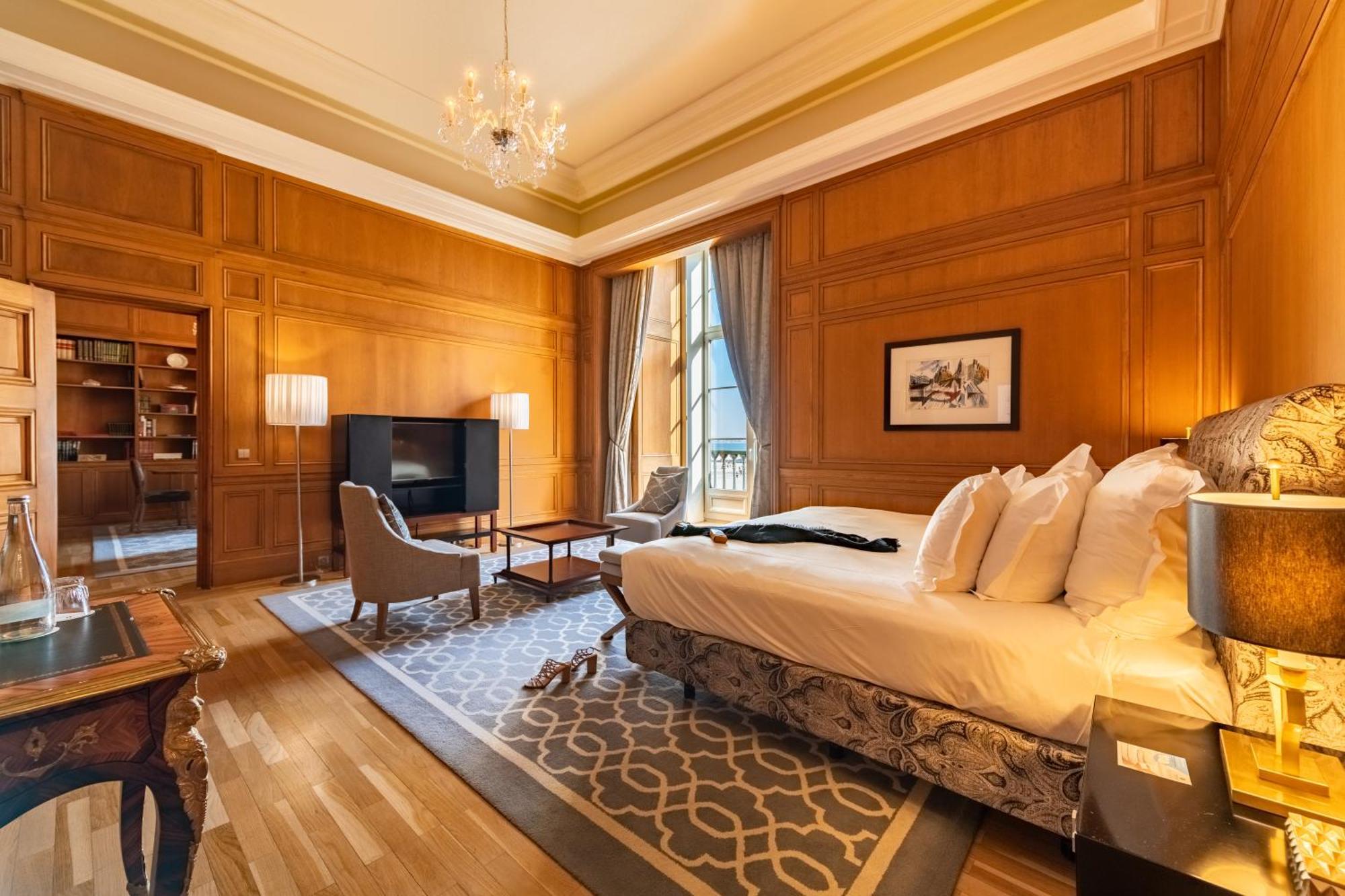 Pousada De Lisboa - Small Luxury Hotels Of The World Dış mekan fotoğraf A suite at the hotel